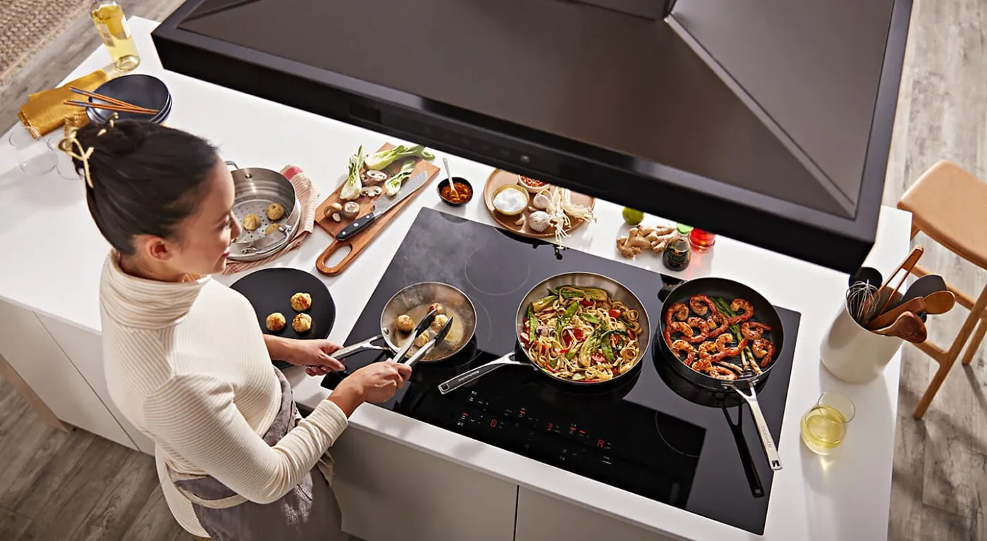 bếp từ và bếp hồng ngoại